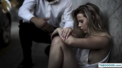 Чудне приче: тинејџерка бескућница